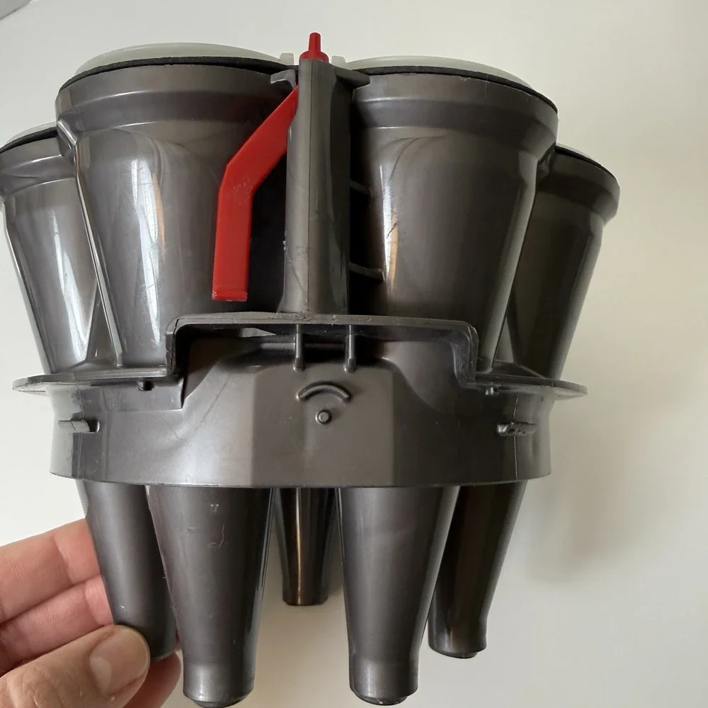 Dyson DC33 Upper Cyclone Assembly Gray Genuine OEM Replacement Part W/‎ Gasket